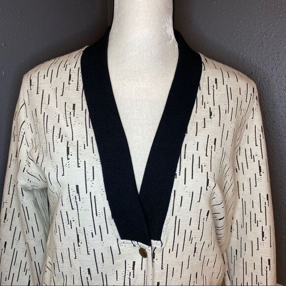 EKYOG JACQUARD FLEECE VARSITY JACKET - Picture 7 of 14